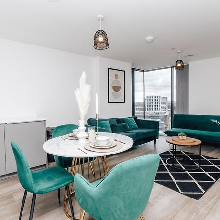 Luxury 2 Bedroom Apartment, Broad Street バーミンガム エクステリア 写真